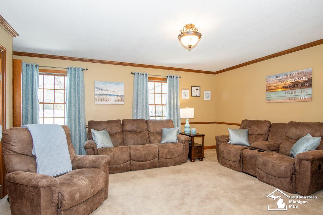 744 East Hurd Road Monroe, MI 48162 - Photo 19 of 68 CURRENTLY USED AS A SITTING ROOM.