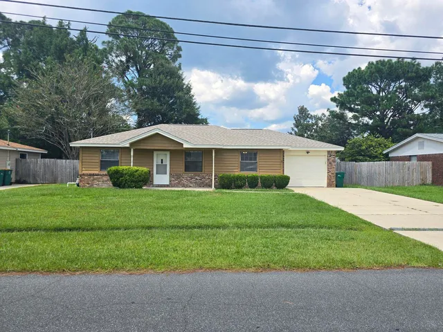 $290,700 | 619 Schneider Drive, Fort Walton Beach, FL 32547