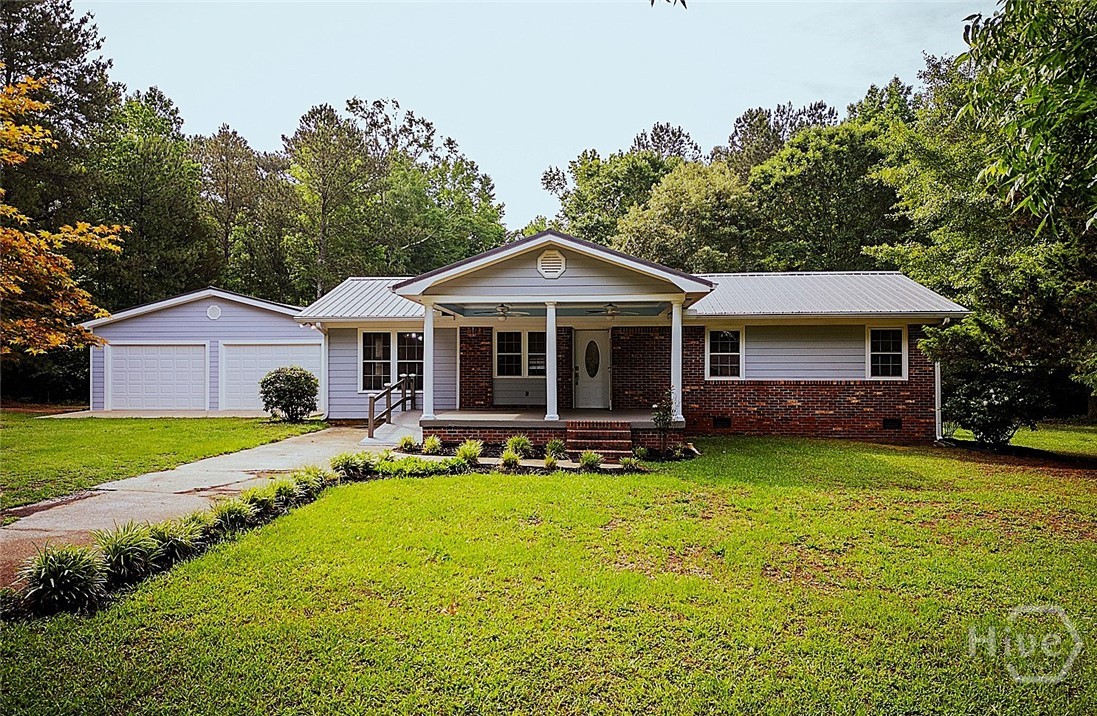 1061 Old Salem Road Watkinsville, GA 30677 - Photo 3 of 44