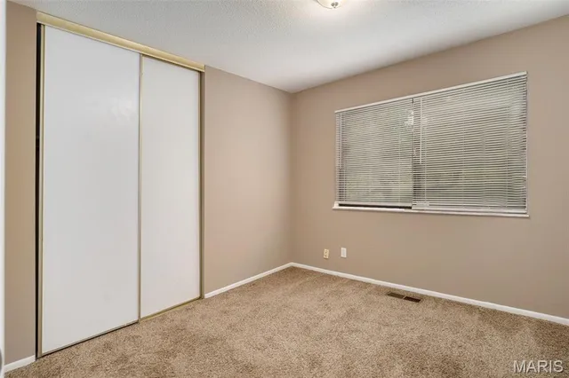 $181,000 | 12292 Jerries Lane, Black Jack, MO 63033