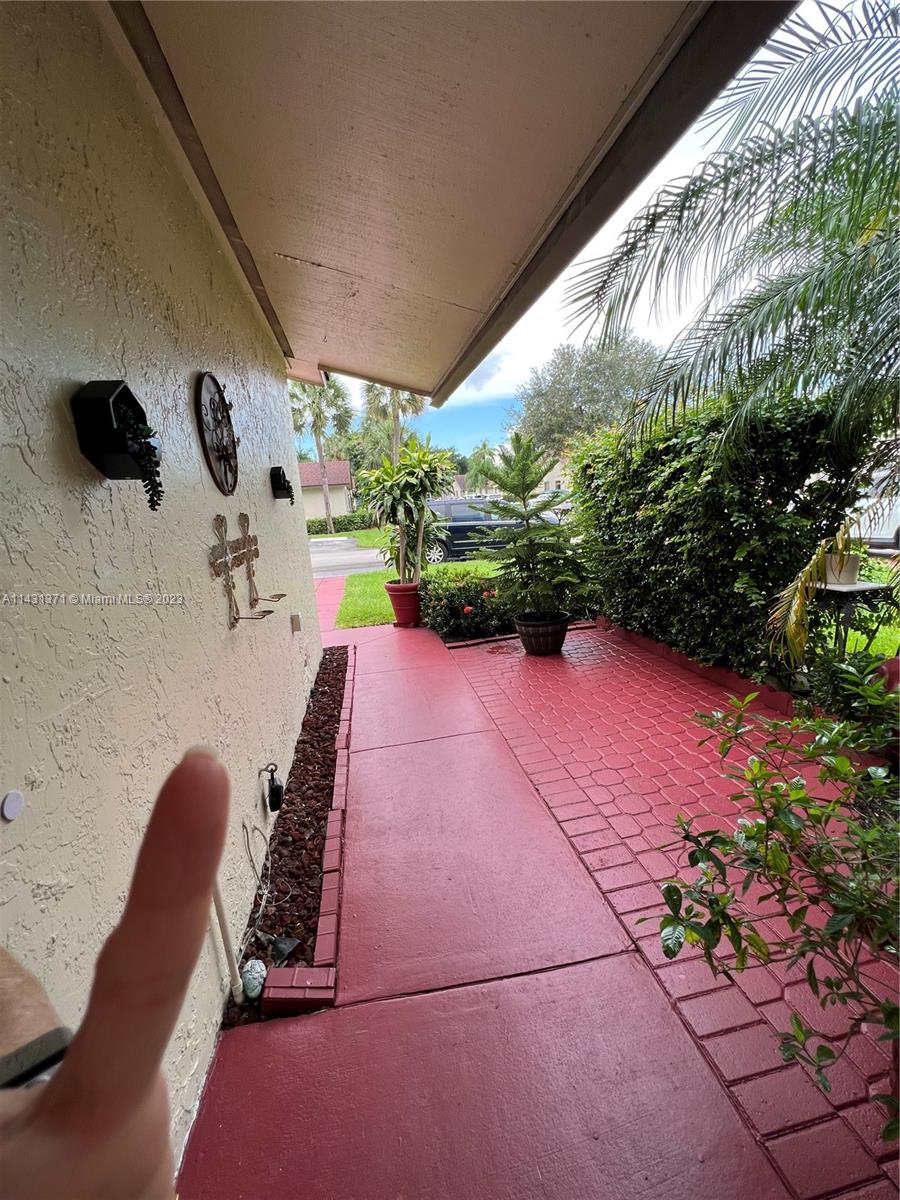 23314 Southwest 54th Way, Unit E Boca Raton, FL 33433 - Photo 14 of 69