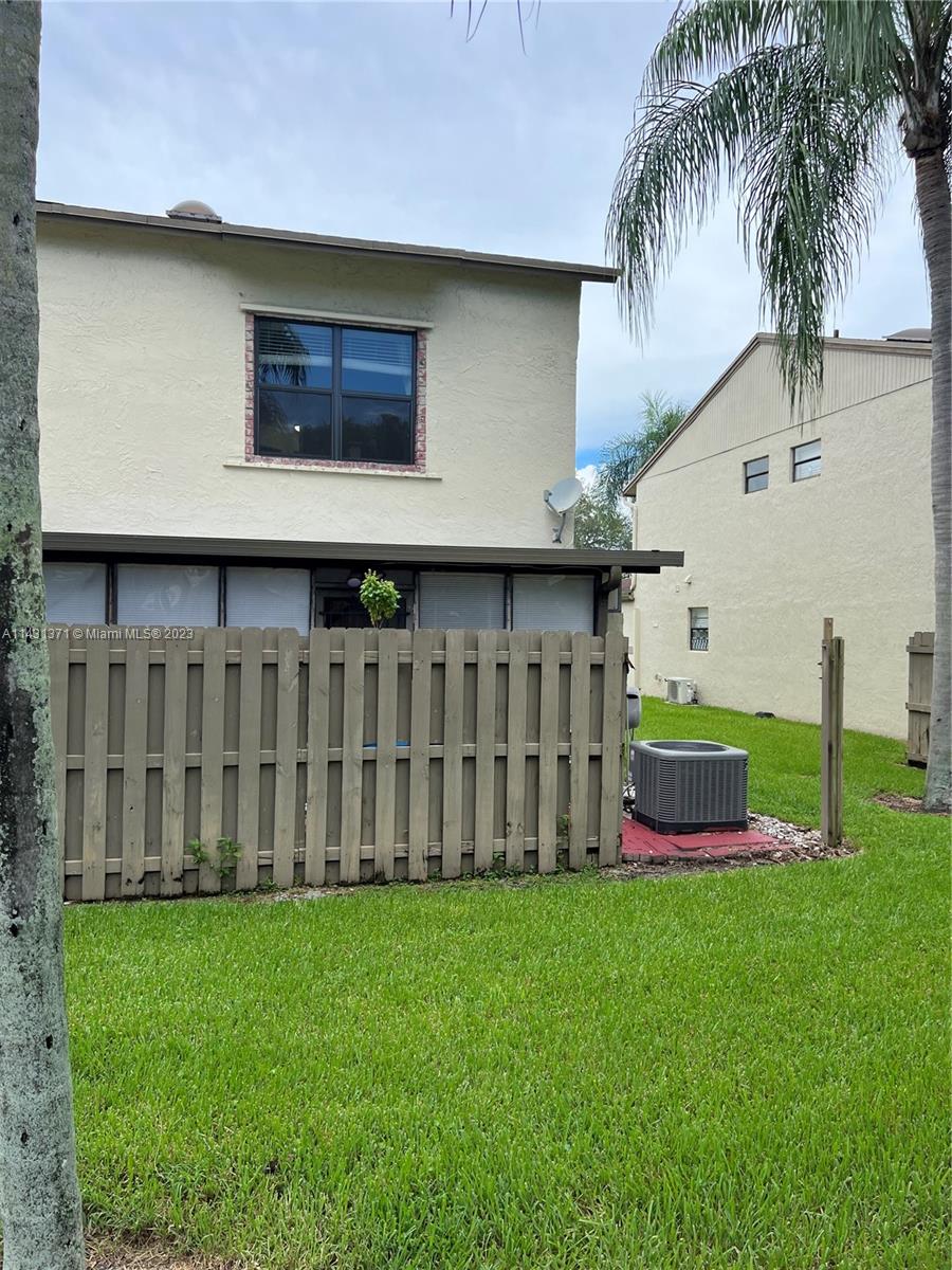 23314 Southwest 54th Way, Unit E Boca Raton, FL 33433 - Photo 20 of 69