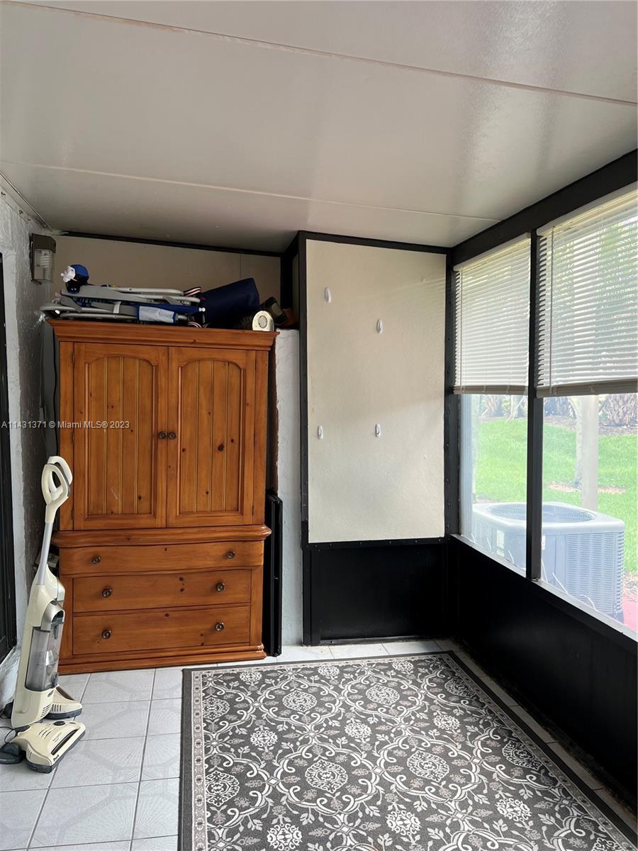 23314 Southwest 54th Way, Unit E Boca Raton, FL 33433 - Photo 23 of 69