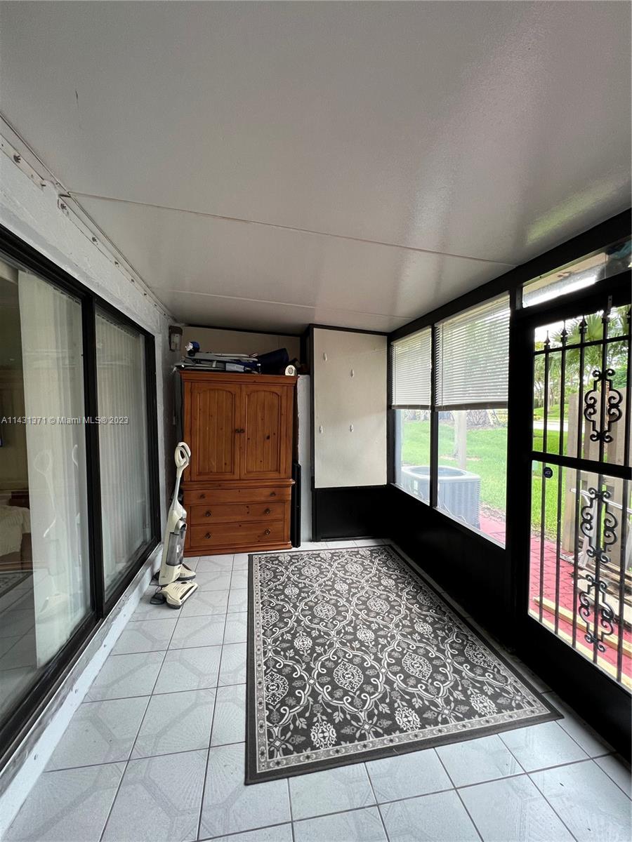 23314 Southwest 54th Way, Unit E Boca Raton, FL 33433 - Photo 24 of 69