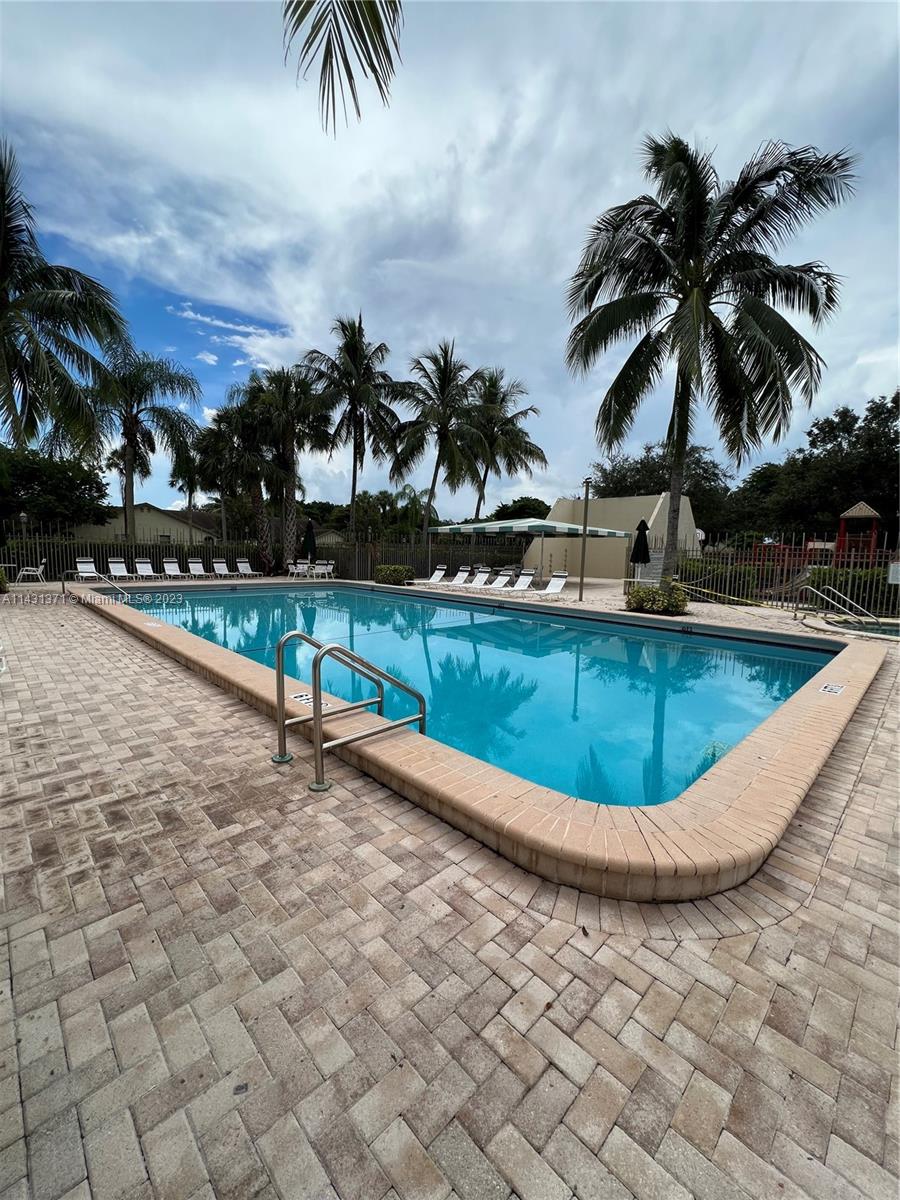 23314 Southwest 54th Way, Unit E Boca Raton, FL 33433 - Photo 8 of 69