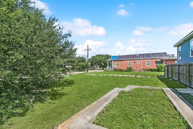 2405 St Roch Avenue New Orleans, LA 70117 - Photo 3 of 7