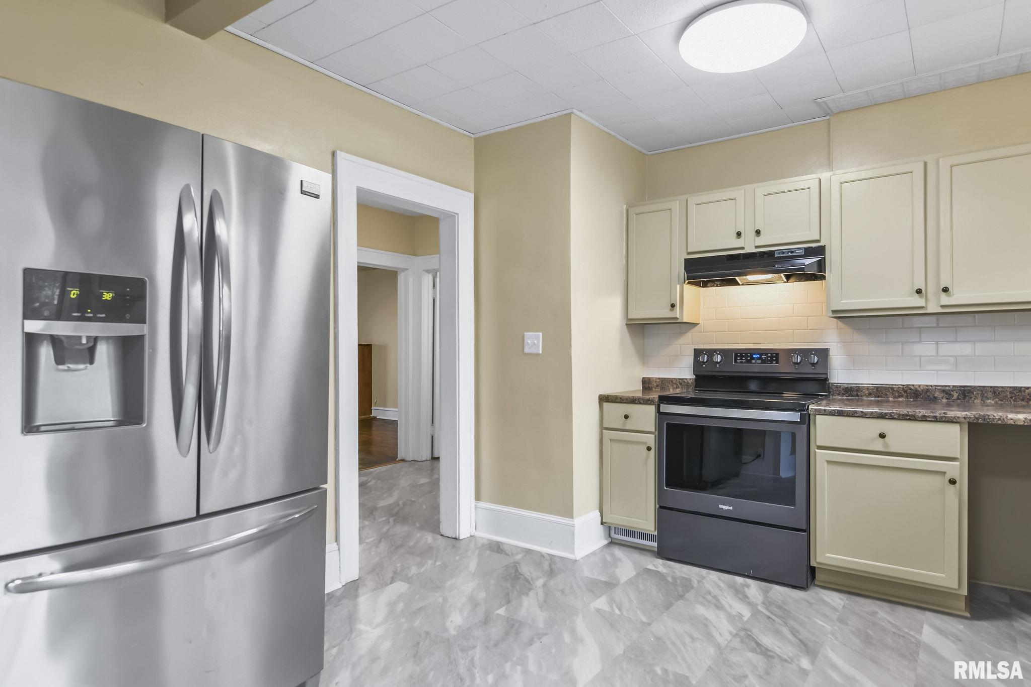 620 East Keys Avenue Springfield, IL 62702 - Photo 11 of 34
