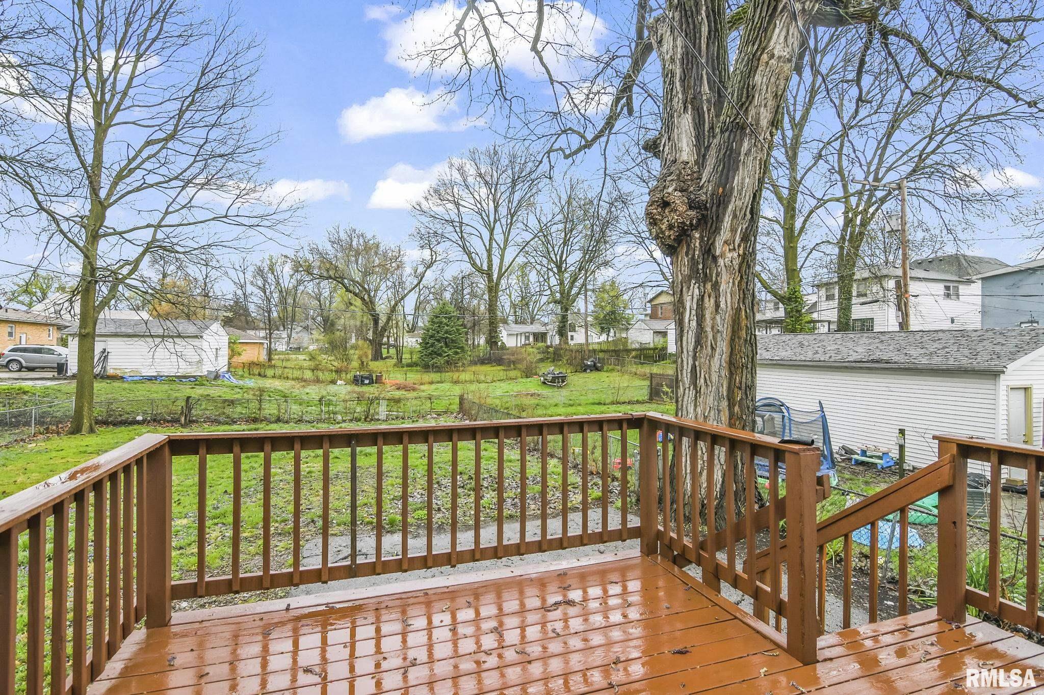 620 East Keys Avenue Springfield, IL 62702 - Photo 32 of 34