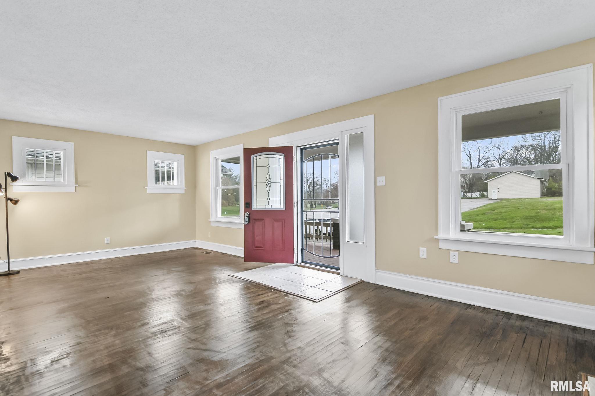 620 East Keys Avenue Springfield, IL 62702 - Photo 5 of 34