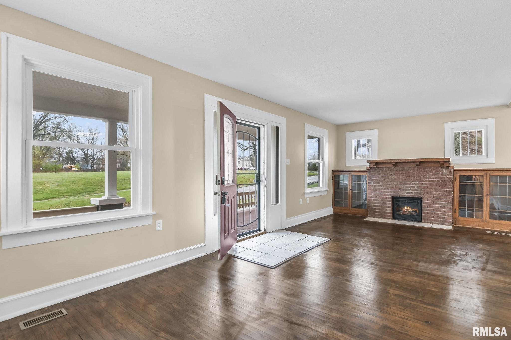 620 East Keys Avenue Springfield, IL 62702 - Photo 6 of 34