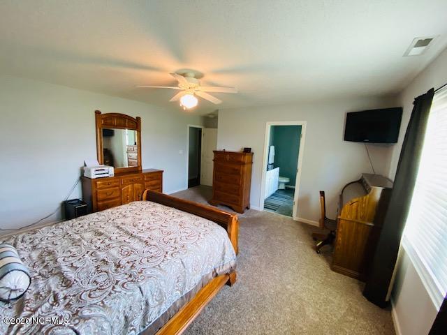 310 Newport Loop Road Newport, NC 28570 - Photo 18 of 47 IMG_6705