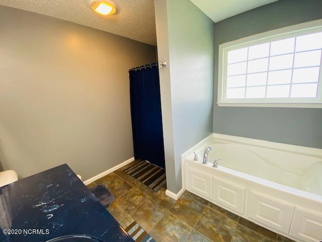 310 Newport Loop Road Newport, NC 28570 - Photo 21 of 47 IMG_6708