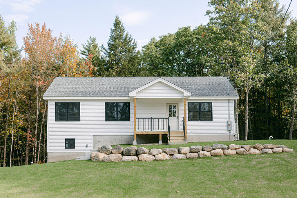 555 River Road Lebanon, ME 04027 - Photo 1 of 37 4S9A6910