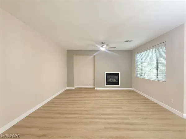 $2,500 | 11904 Amistoso Lane, Las Vegas, NV 89138