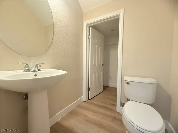 $2,500 | 11904 Amistoso Lane, Las Vegas, NV 89138