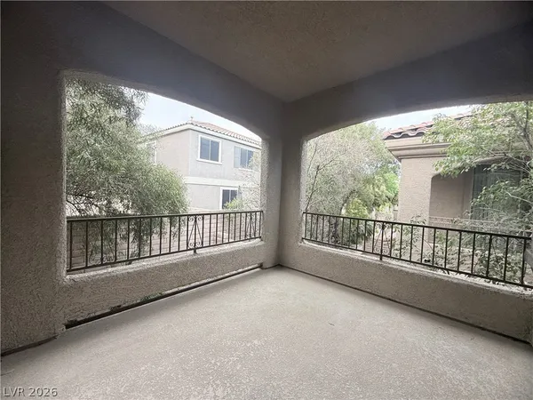 $2,500 | 11904 Amistoso Lane, Las Vegas, NV 89138