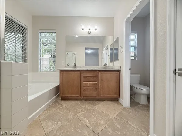 $2,500 | 11904 Amistoso Lane, Las Vegas, NV 89138