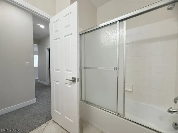 $2,500 | 11904 Amistoso Lane, Las Vegas, NV 89138