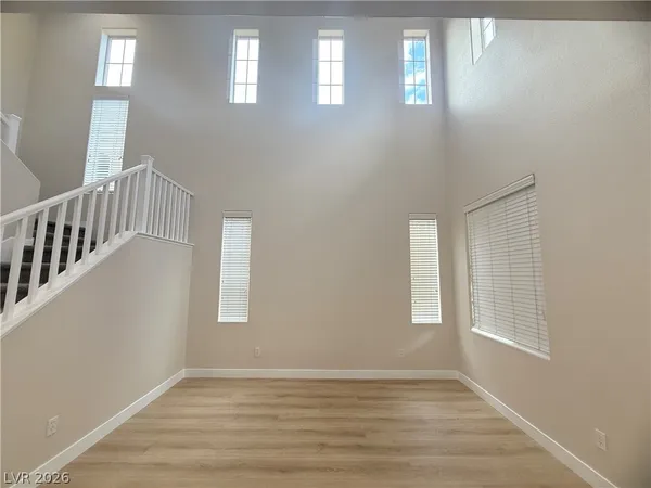 $2,500 | 11904 Amistoso Lane, Las Vegas, NV 89138