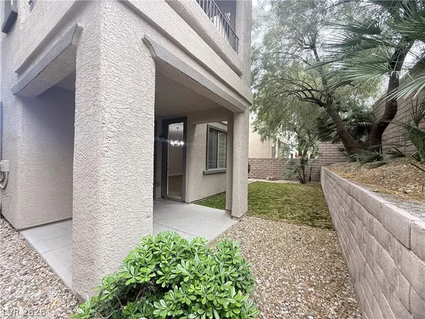 $2,500 | 11904 Amistoso Lane, Las Vegas, NV 89138