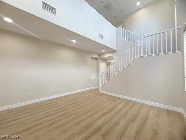 $2,500 | 11904 Amistoso Lane, Las Vegas, NV 89138