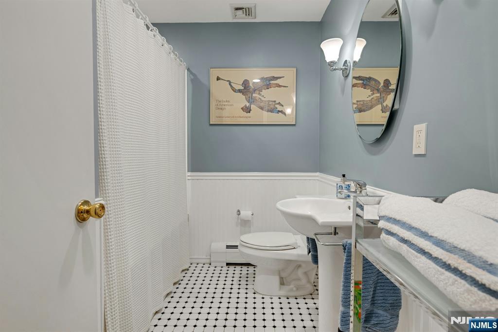50 Rockledge Road Montville, NJ 07045 - Photo 21 of 36 Gallery Image 21
