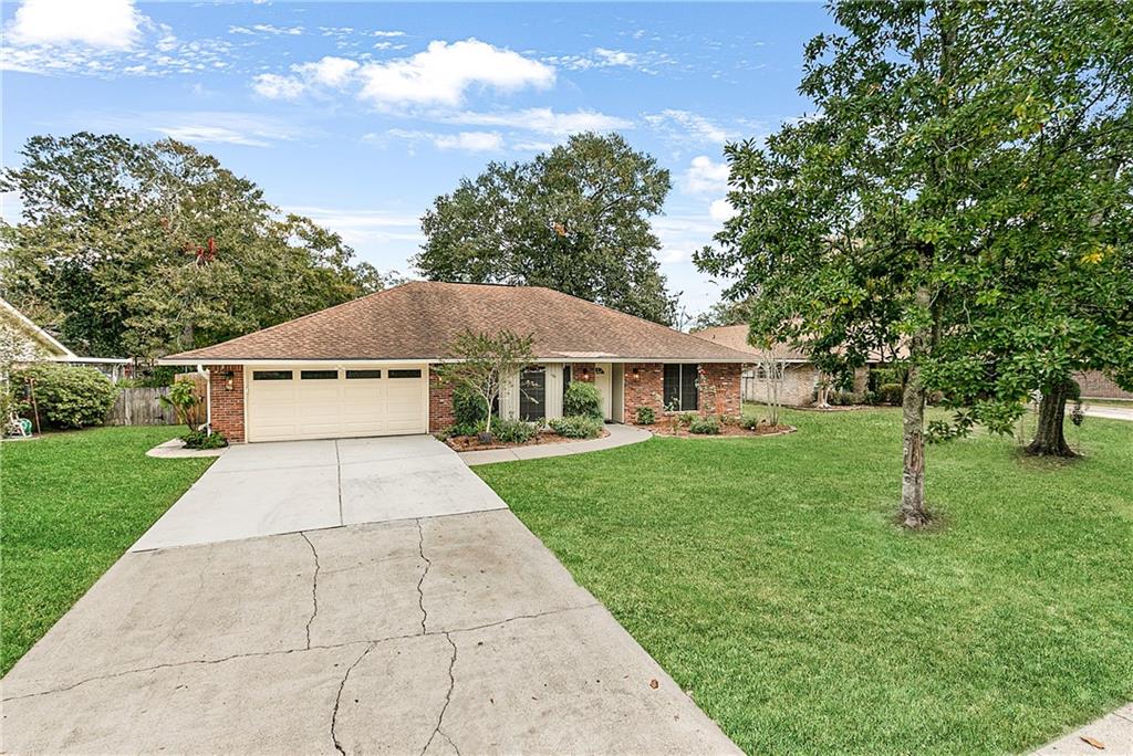 1020 Rue Verand Slidell, LA 70458 - Photo 1 of 17