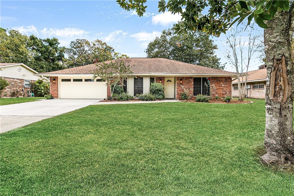 1020 Rue Verand Slidell, LA 70458 - Photo 2 of 17