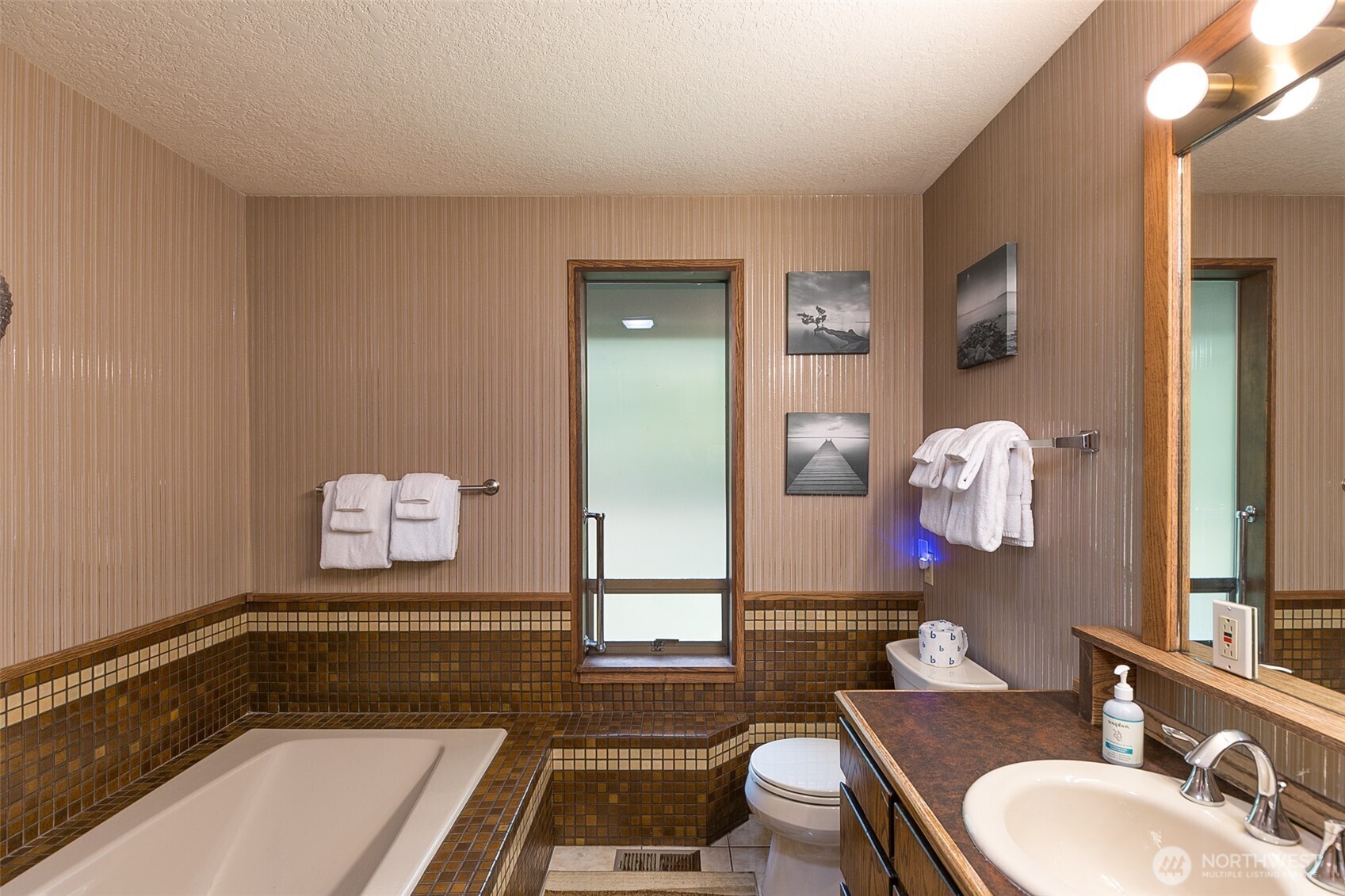 3547 Deer Park Road Port Angeles, WA 98362 - Photo 25 of 37