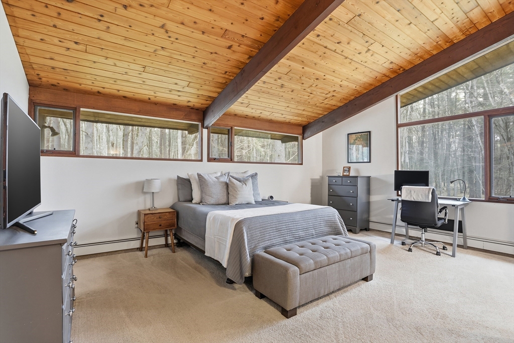384 River Road Carlisle, MA 01741 - Photo 23 of 42