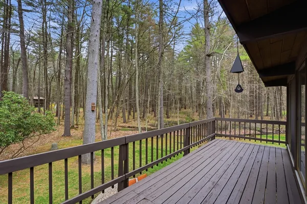 $1,250,000 | 384 River Road, Carlisle, MA 01741
