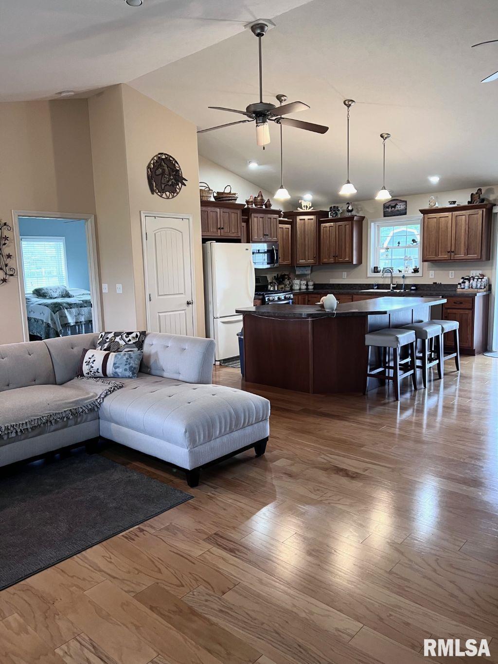 3287 County Road 2 3/4 A Springfield, IL 62712 - Photo 14 of 53