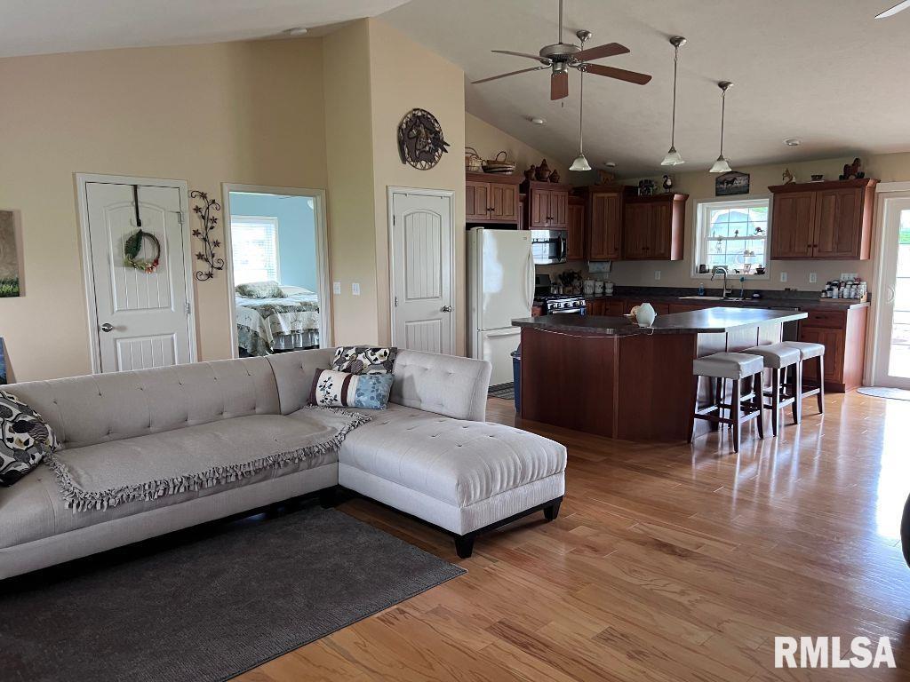 3287 County Road 2 3/4 A Springfield, IL 62712 - Photo 16 of 53