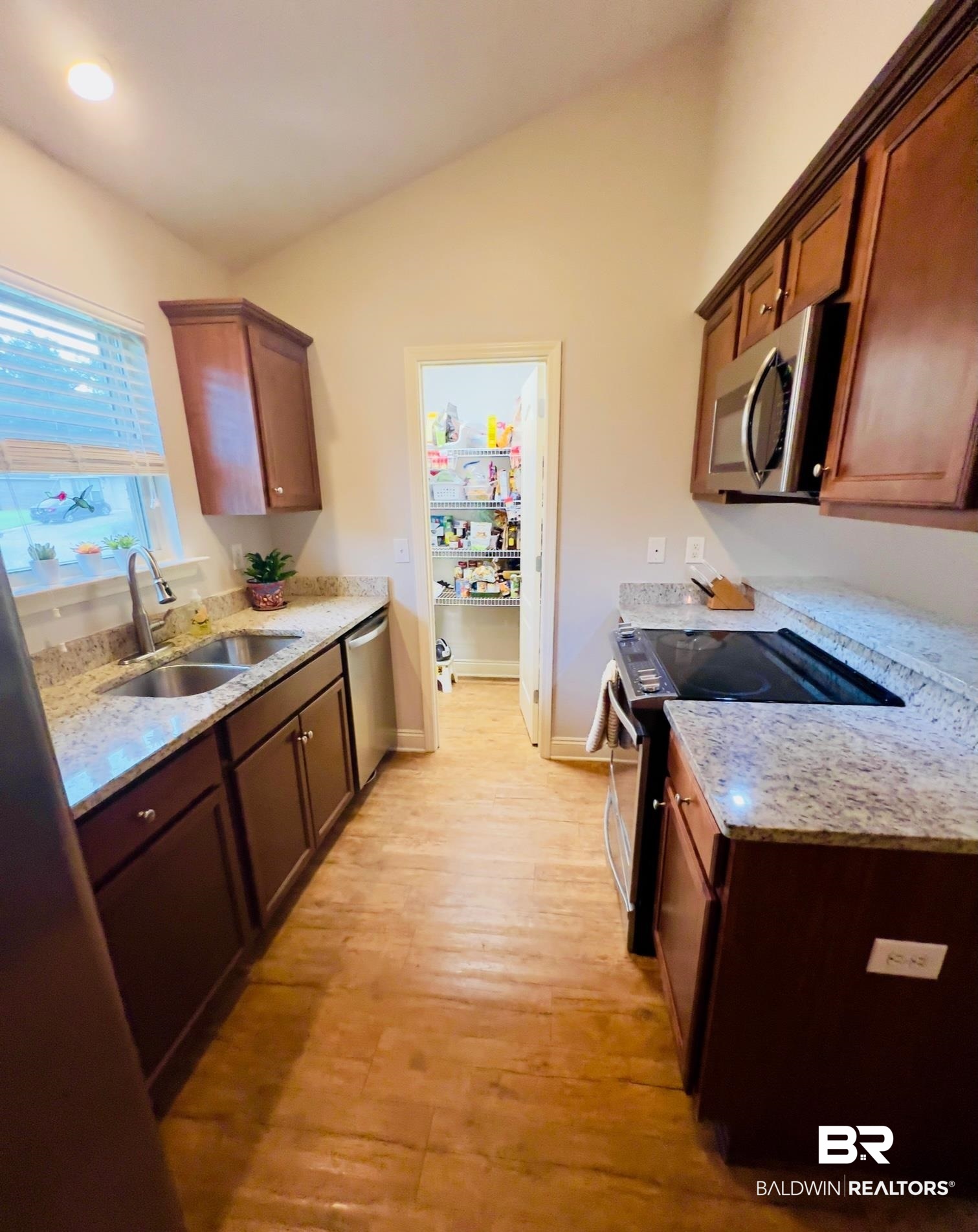 1317 Majesty Loop Foley, AL 36535 - Photo 8 of 21