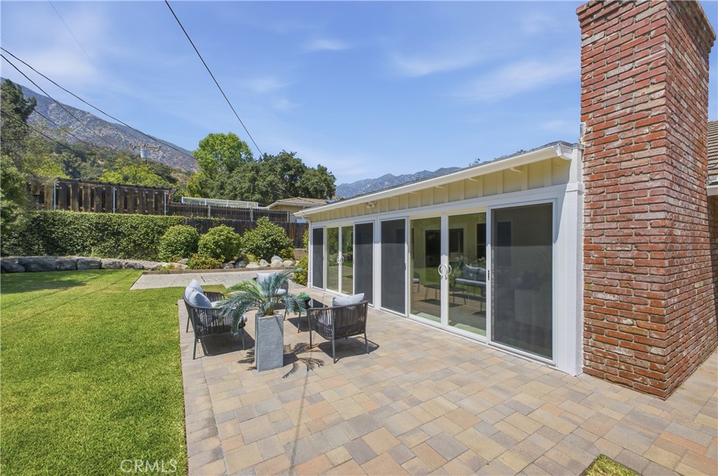 2011 Canyon Road Arcadia, CA 91006 - Photo 36 of 40