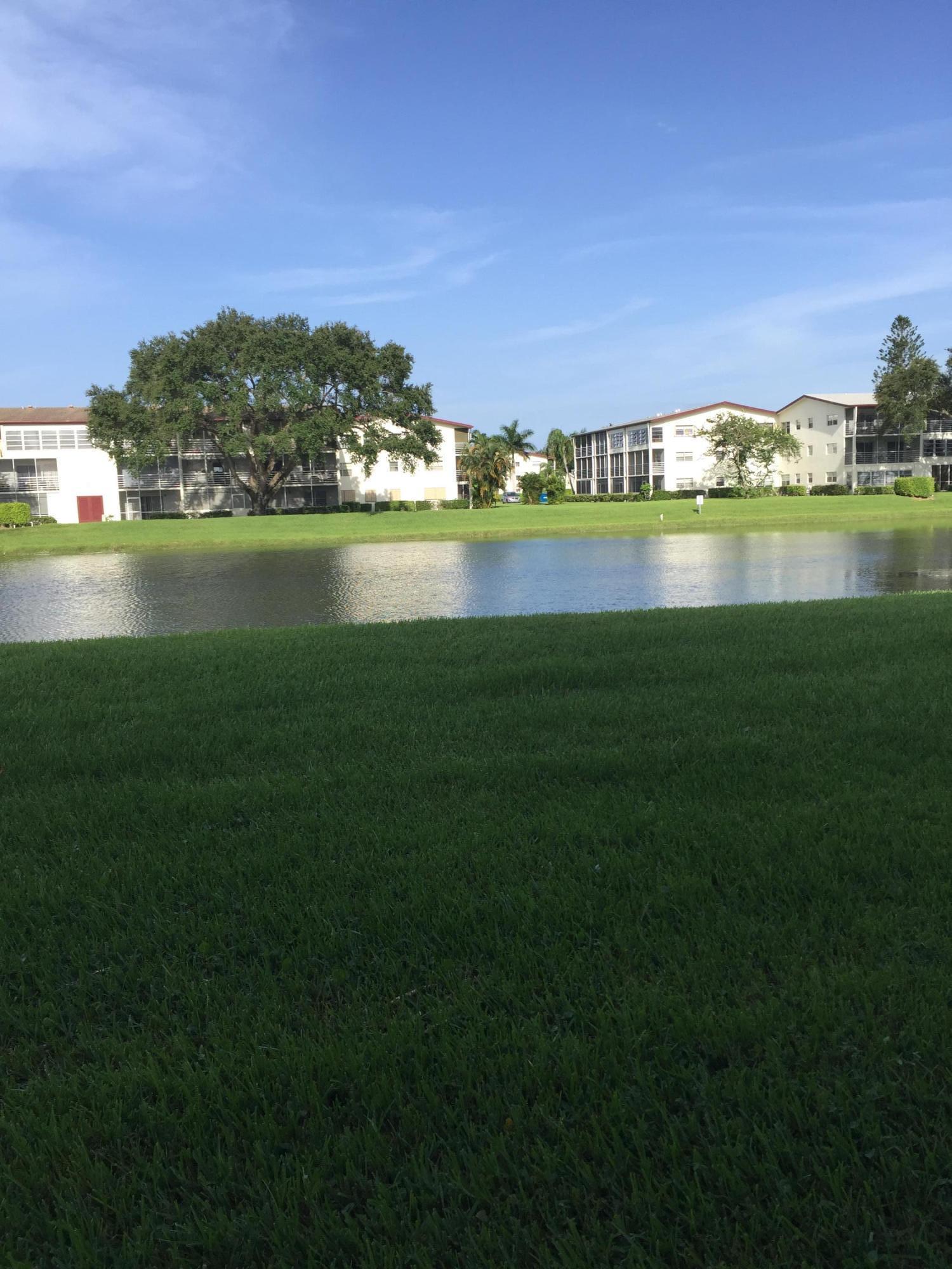 51 Fanshaw B Boca Raton, FL 33434 - Photo 25 of 31 IMG_4946