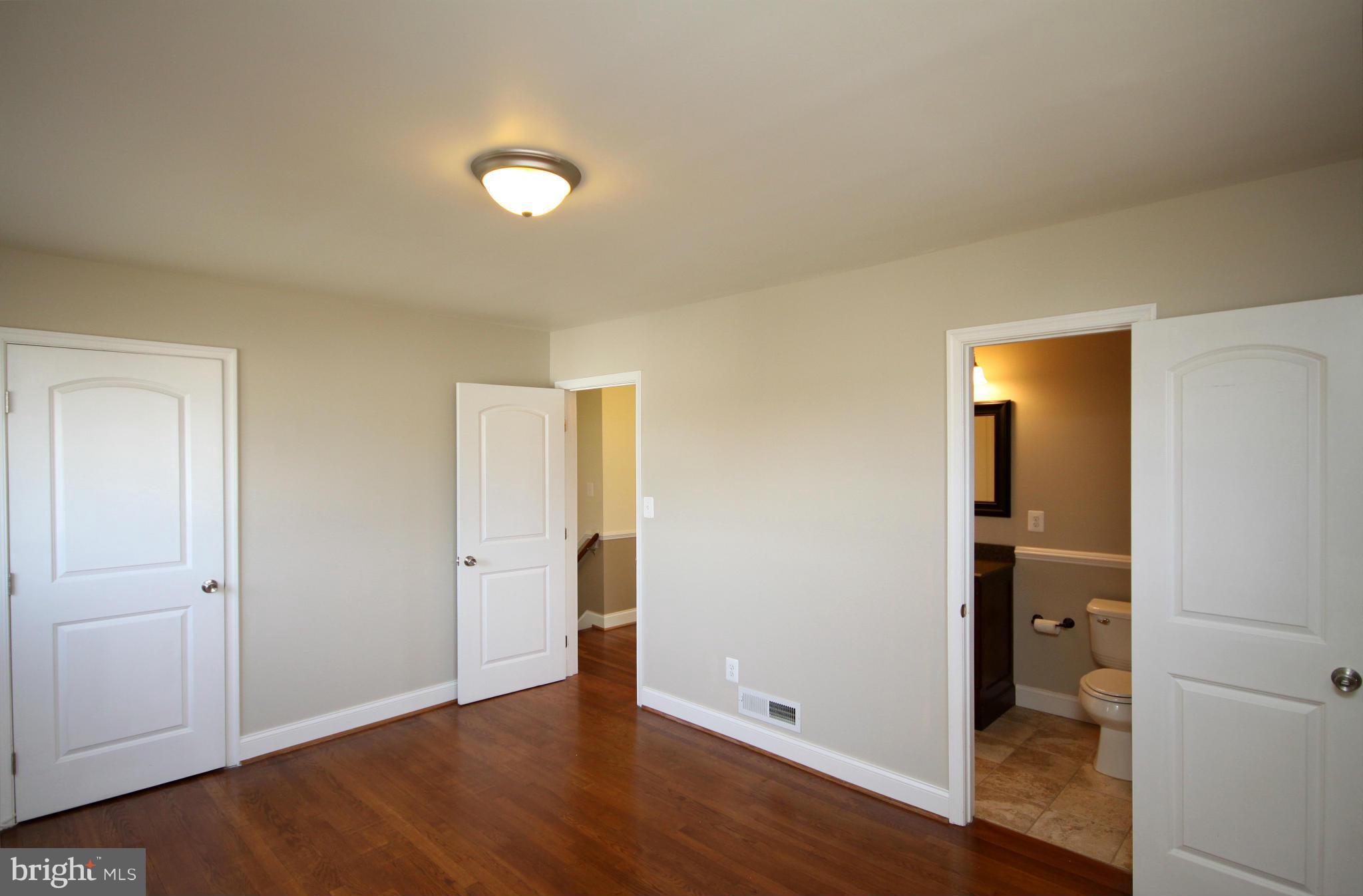 924 Prestwood Road Baltimore, MD 21228 - Photo 18 of 26 Interior (General)