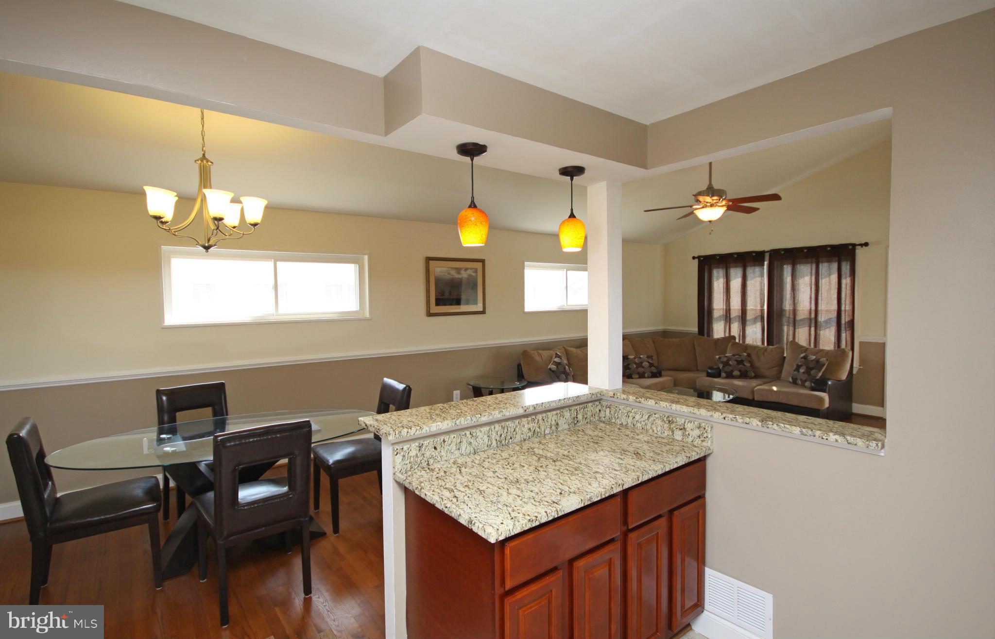 924 Prestwood Road Baltimore, MD 21228 - Photo 7 of 26 Kitchen
