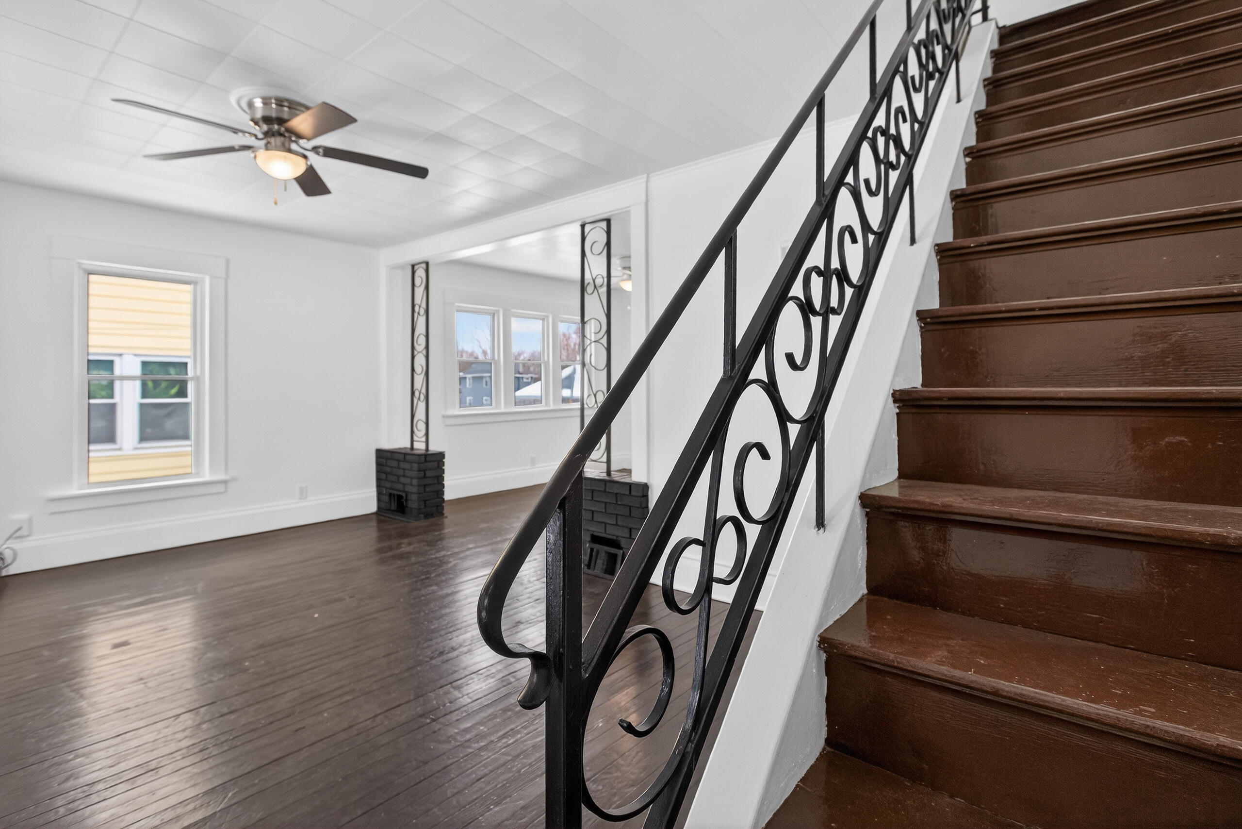 503 Gilbert Street Jackson, MI 49202 - Photo 12 of 45 012_0N0A7645