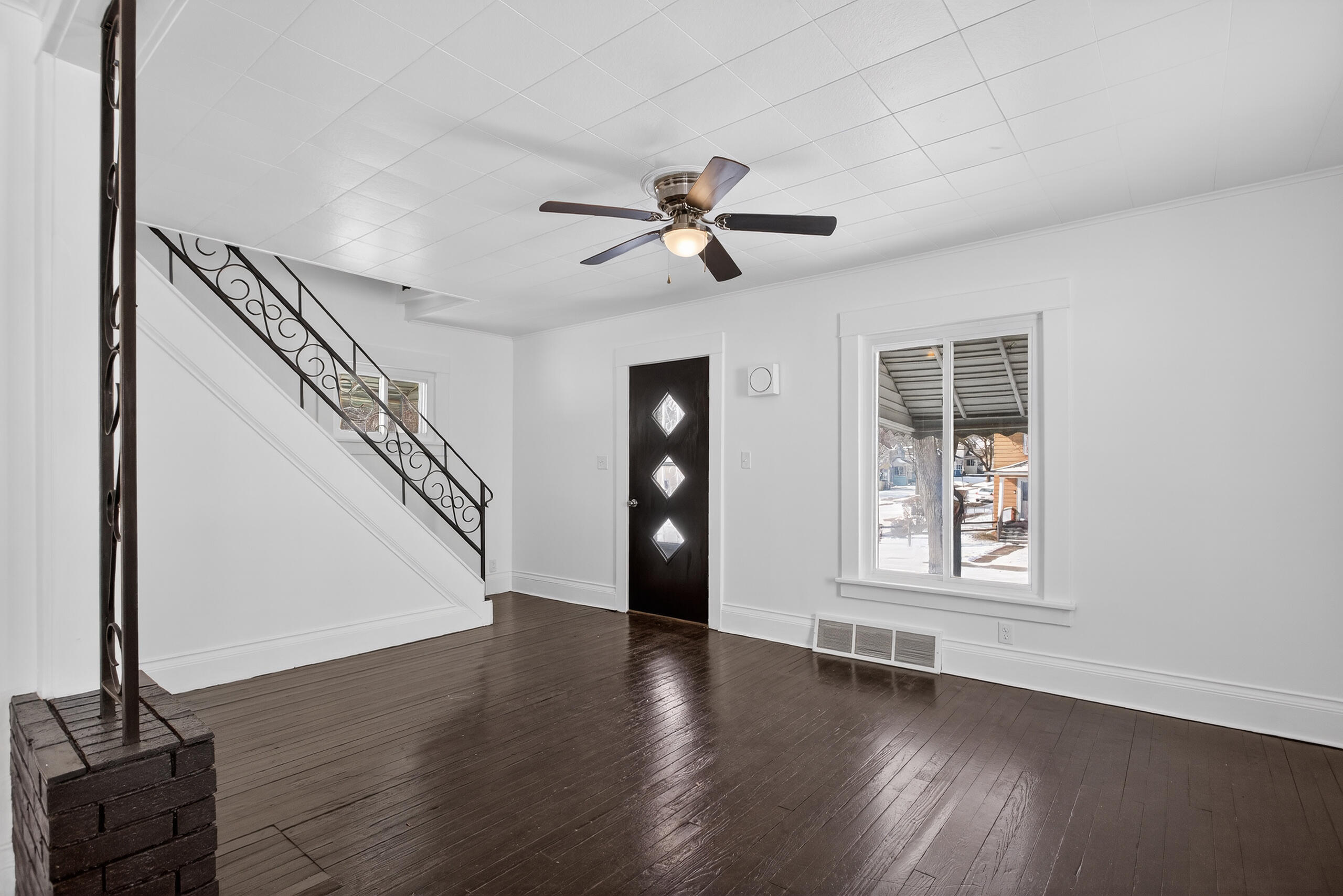 503 Gilbert Street Jackson, MI 49202 - Photo 13 of 45 013_0N0A7646