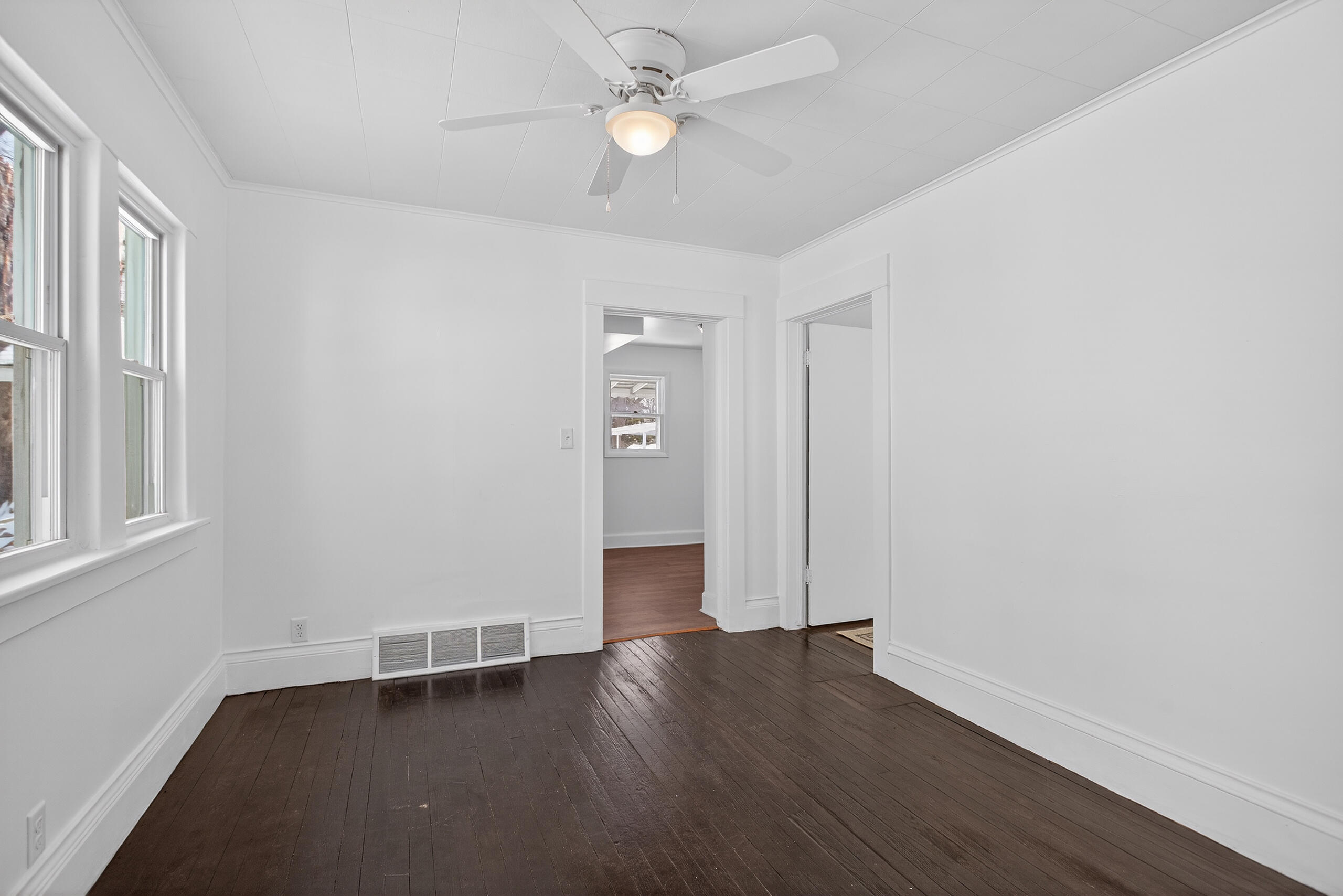 503 Gilbert Street Jackson, MI 49202 - Photo 15 of 45 015_0N0A7652