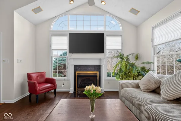 $289,900 | 5769 Spruce Knoll Court, Indianapolis, IN 46220