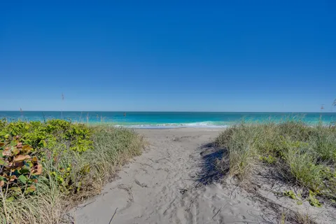 $1,699,000 | 3333 South Indian River Drive, Fort Pierce, FL 34982