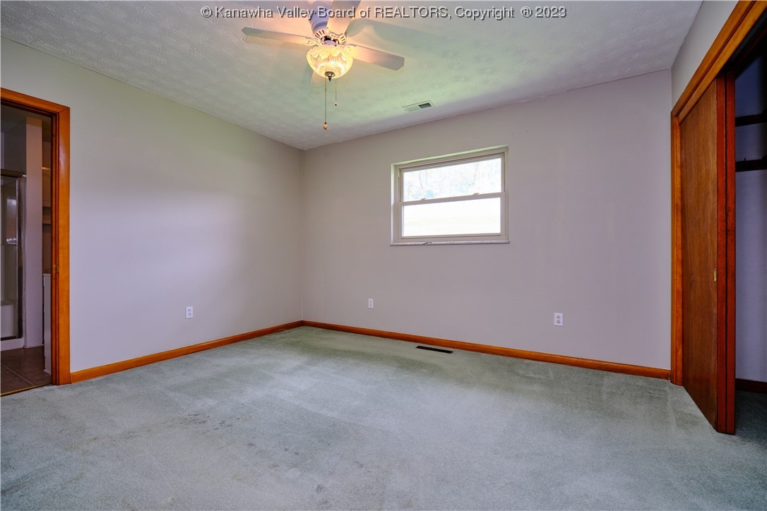 164 Stricklin Road Hurricane, WV 25526 - Photo 24 of 39 Gallery Image 24