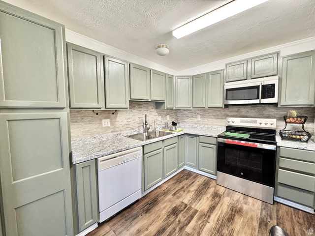 8065 Copperfield Place, Unit 22 Magna, UT 84044 - Photo 4 of 8