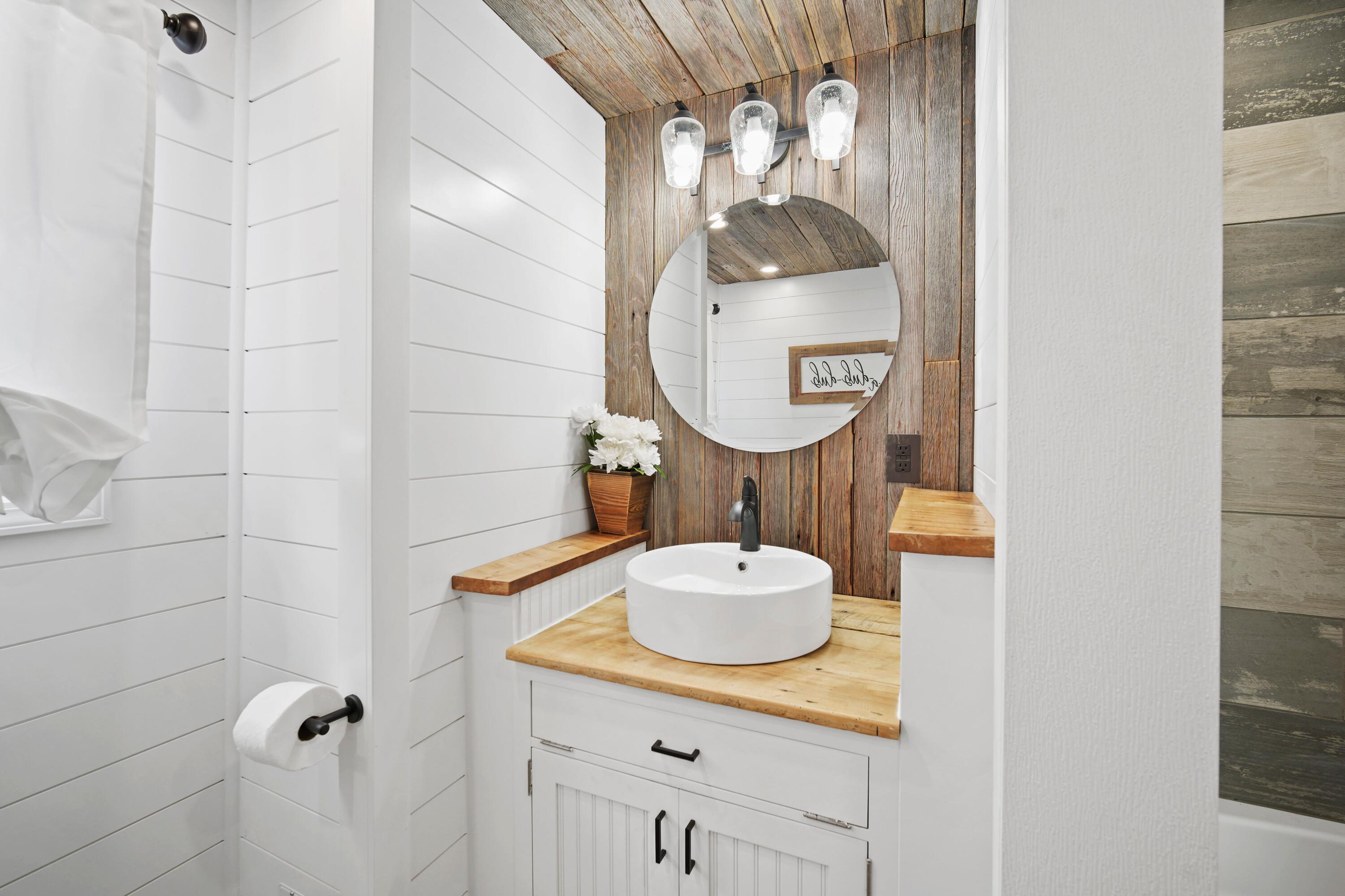 6513 South Meridian Road Jackson, MI 49201 - Photo 12 of 26 CSK4neRX