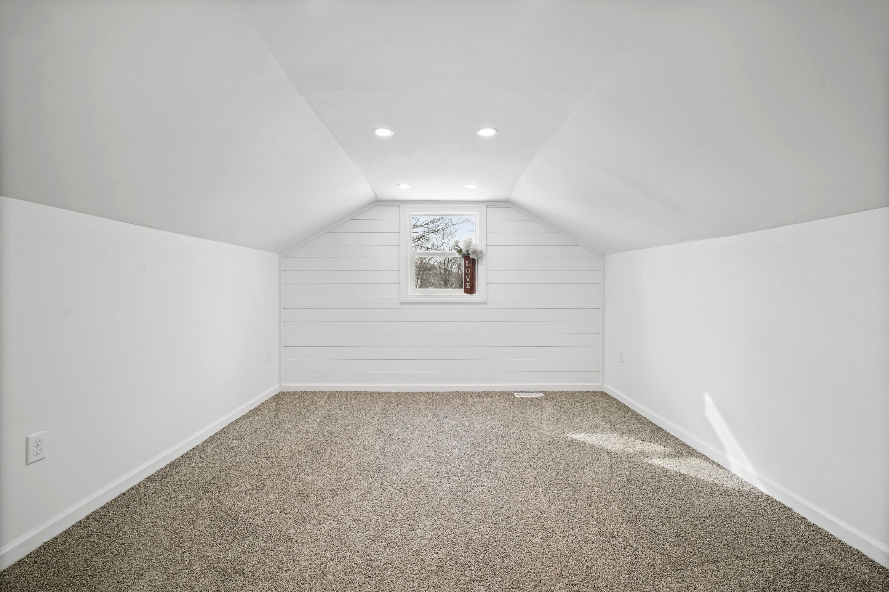 6513 South Meridian Road Jackson, MI 49201 - Photo 14 of 26 ge_7Uiz9