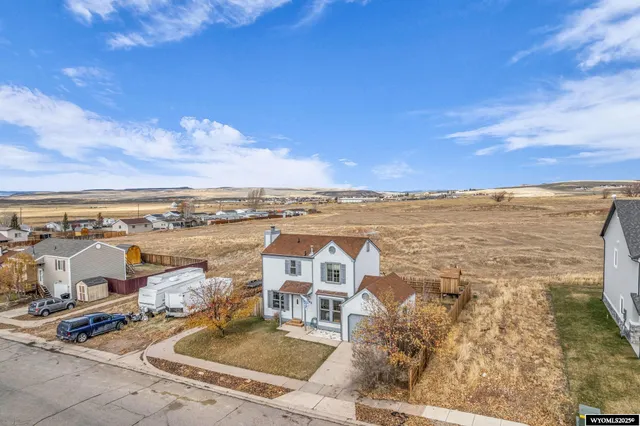 $325,000 | 842 Sundance Avenue, Evanston, WY 82930