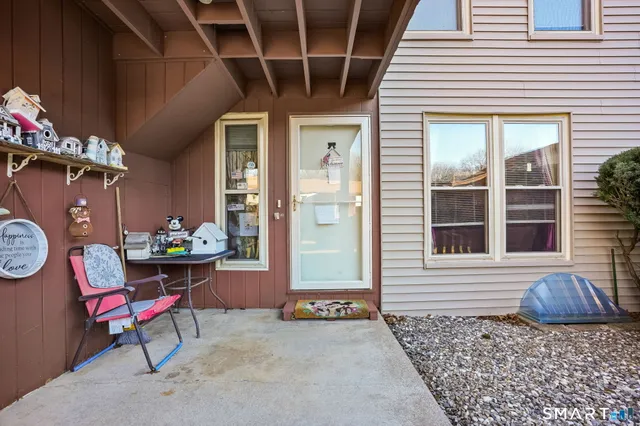 $175,000 | 701 Beacon Valley Road, Unit 25, Naugatuck, CT 06770