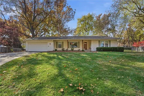 $615,000 | 9930 Floyd Street, Overland Park, KS 66212